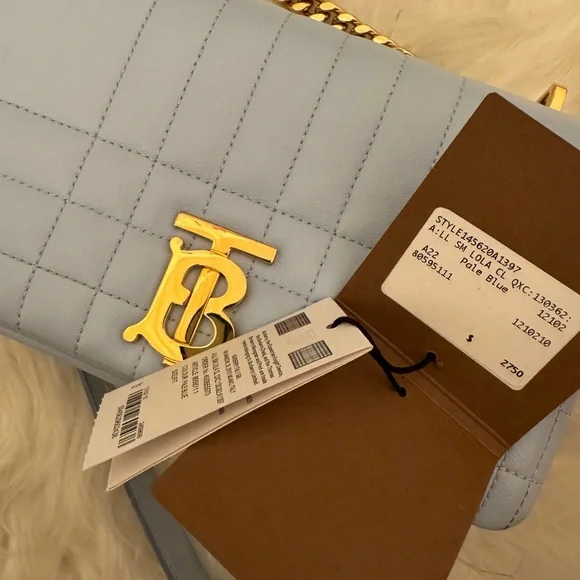 Burberry purse - Picture 5 of 6